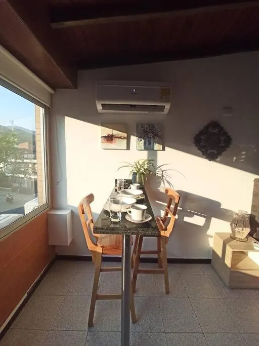 Cozy Apartment With All You Need! Cali